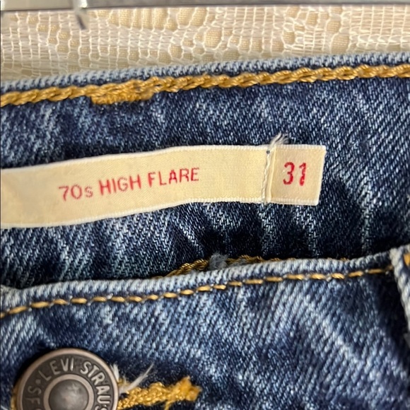 Levi's High Flare Jeans size 31 - Picture 6 of 7